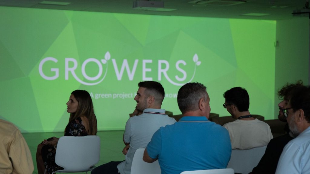 Growers at Growens